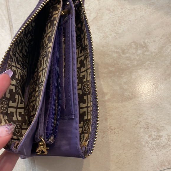 Tory Burch clutch - Picture 3 of 3